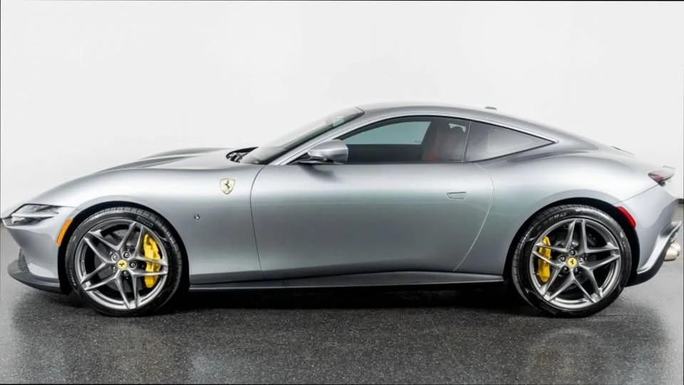 2022 Ferrari Roma - Image 9 of 15