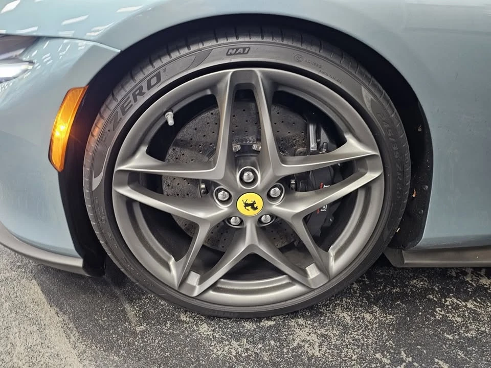 2022 Ferrari Roma - Image 4 of 10