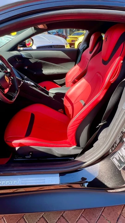 2022 Ferrari Roma - Image 4 of 8