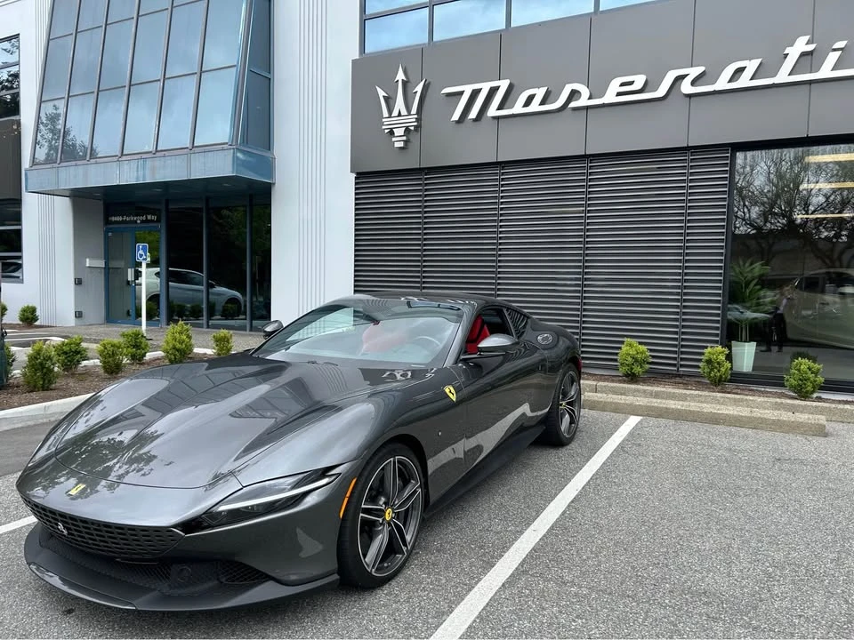 2022 Ferrari Roma - Image 18 of 20
