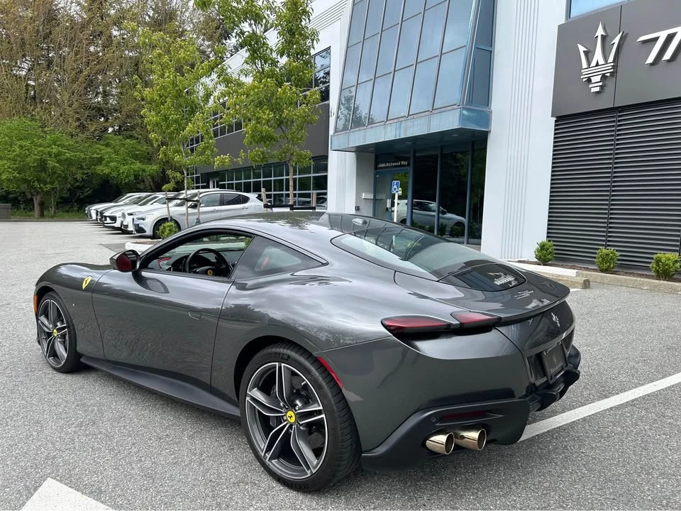 2022 Ferrari Roma - Image 7 of 20