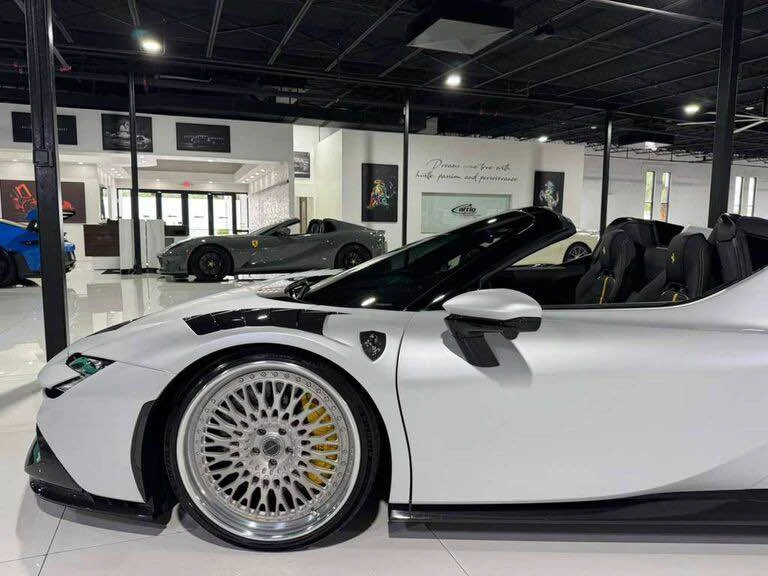 2022 Ferrari SF90 Spider - Image 14 of 15