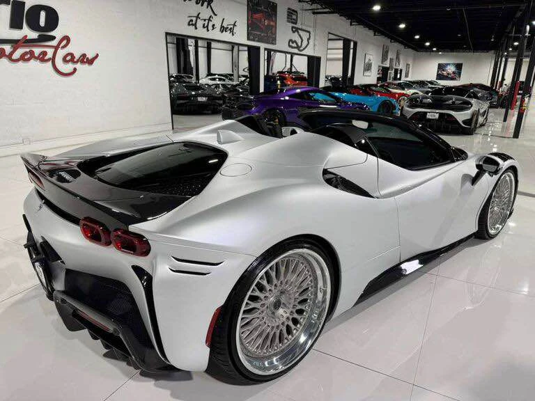 2022 Ferrari SF90 Spider - Image 5 of 15