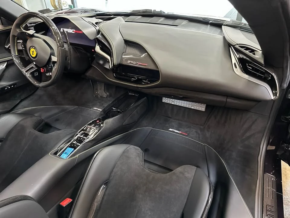 2022 Ferrari SF90 Spider - Image 12 of 19