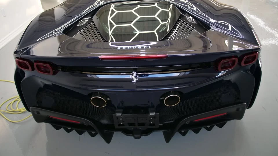 2022 Ferrari SF90 Stradale - Image 4 of 14