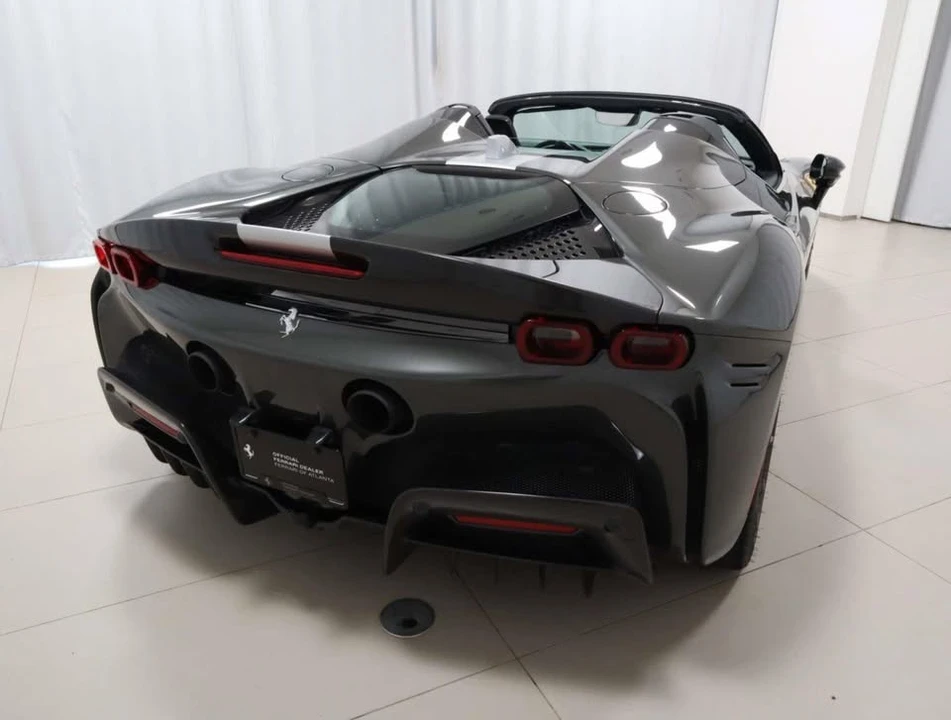 2022 Ferrari SF90 Spider - Image 11 of 20
