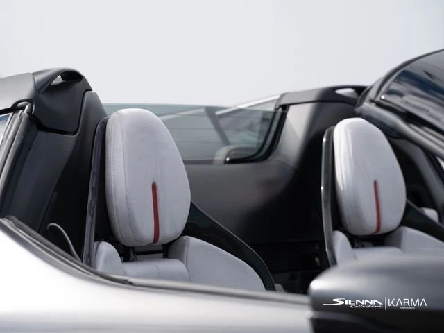 2022 Ferrari SF90 Spider - Image 19 of 20