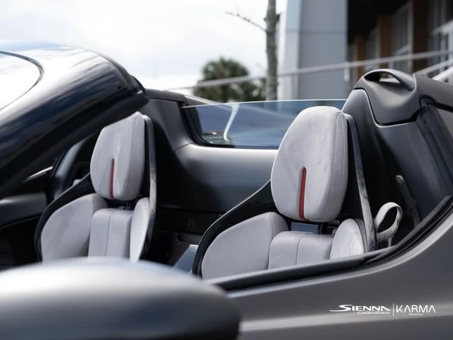 2022 Ferrari SF90 Spider - Image 15 of 20