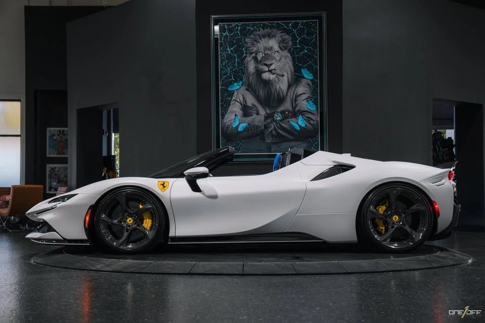2022 Ferrari SF90 Spider - Image 15 of 20