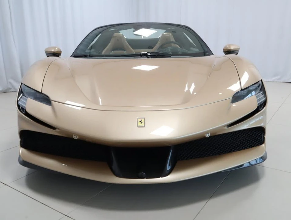 2022 Ferrari SF90 Spider - Image 4 of 19