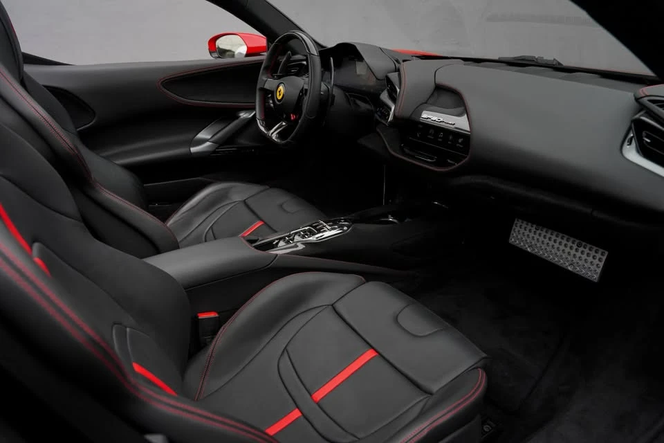 2022 Ferrari SF90 Spider - Image 19 of 20