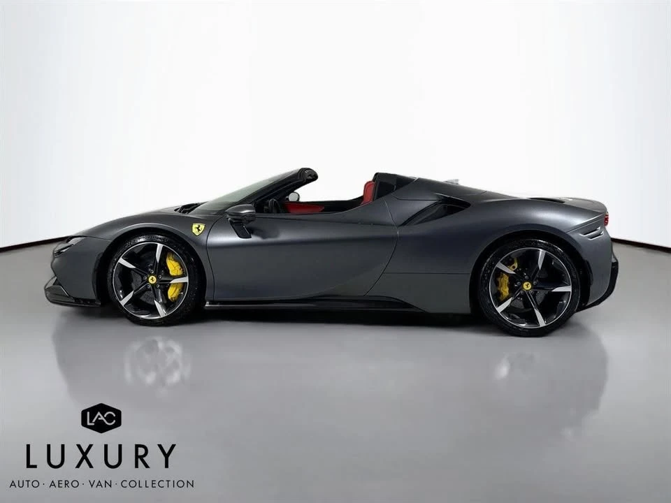 2022 Ferrari SF90 Spider - Image 6 of 20