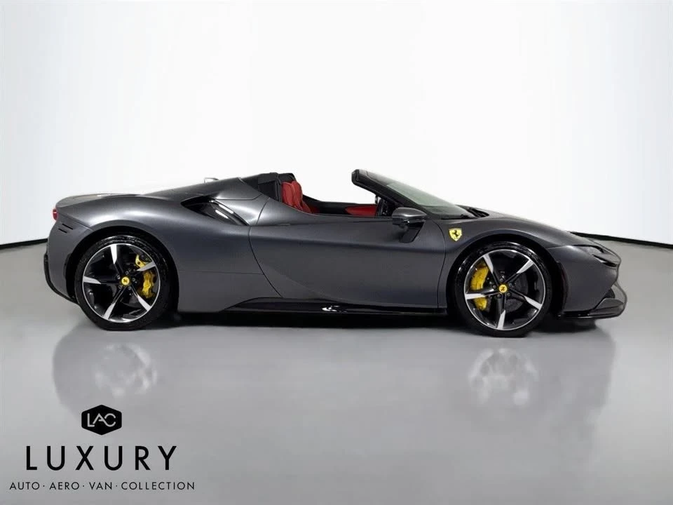 2022 Ferrari SF90 Spider - Image 2 of 20
