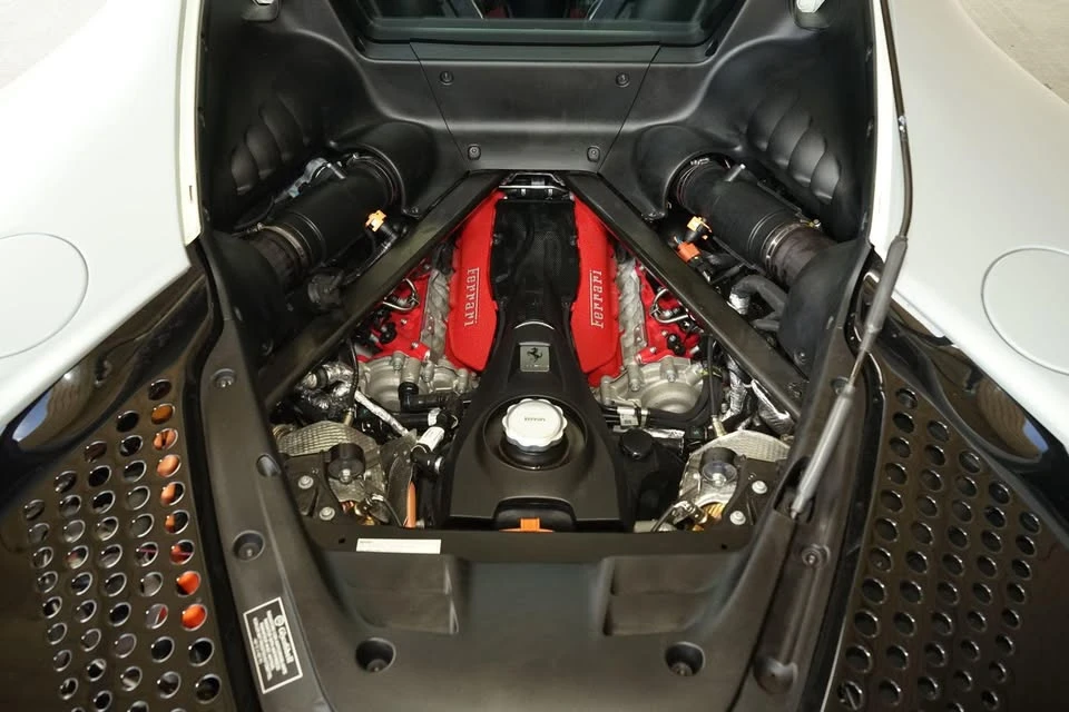 2022 Ferrari SF90 Stradale - Image 9 of 20