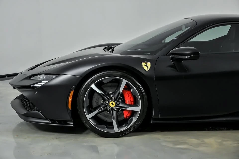 2022 Ferrari SF90 Stradale - Image 7 of 20
