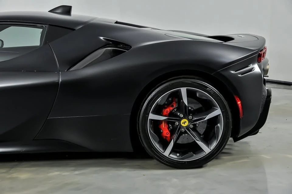 2022 Ferrari SF90 Stradale - Image 9 of 20