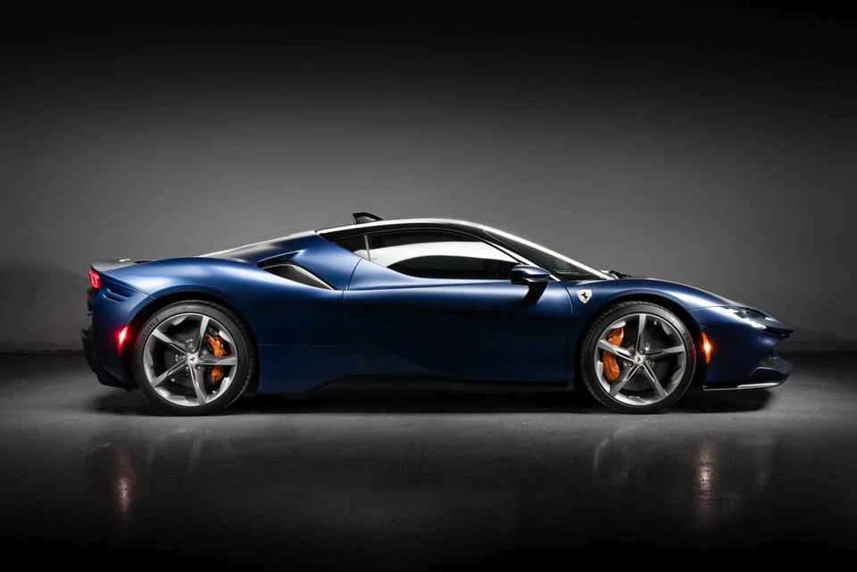 2022 Ferrari SF90 Stradale - Image 4 of 16