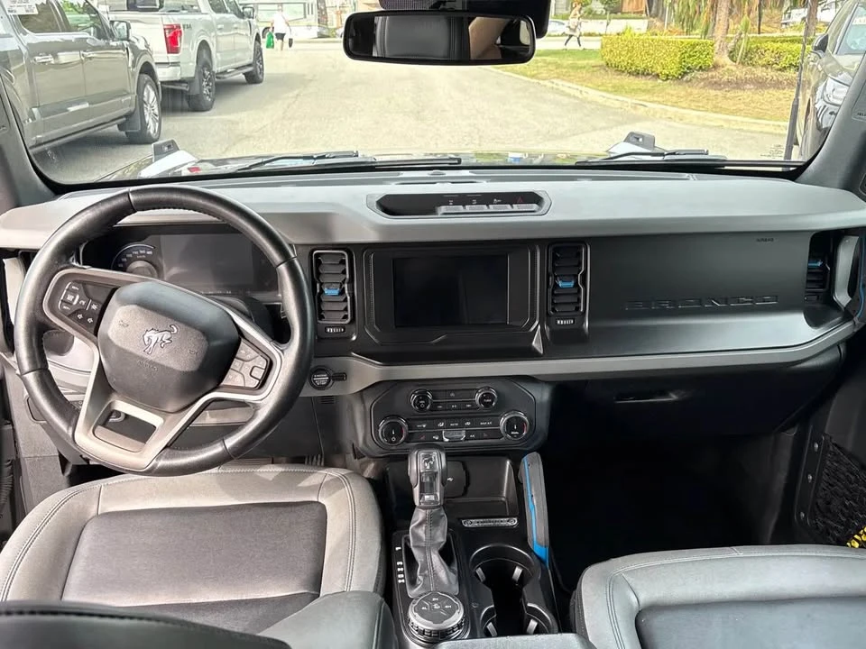 2022 Ford Bronco 6th Gen - Image 13 of 14