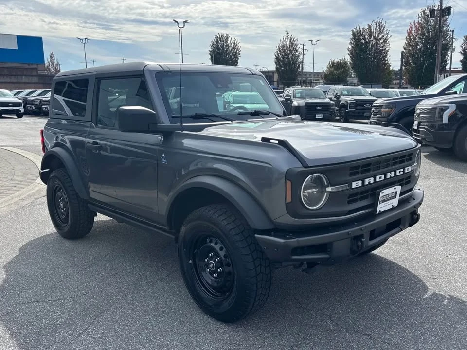 2022 Ford Bronco 6th Gen - Image 3 of 14