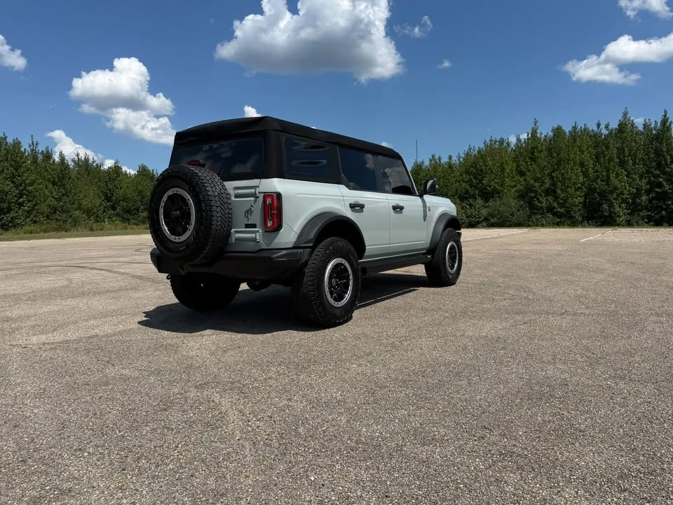 2022 Ford Bronco 6th Gen - Image 4 of 20