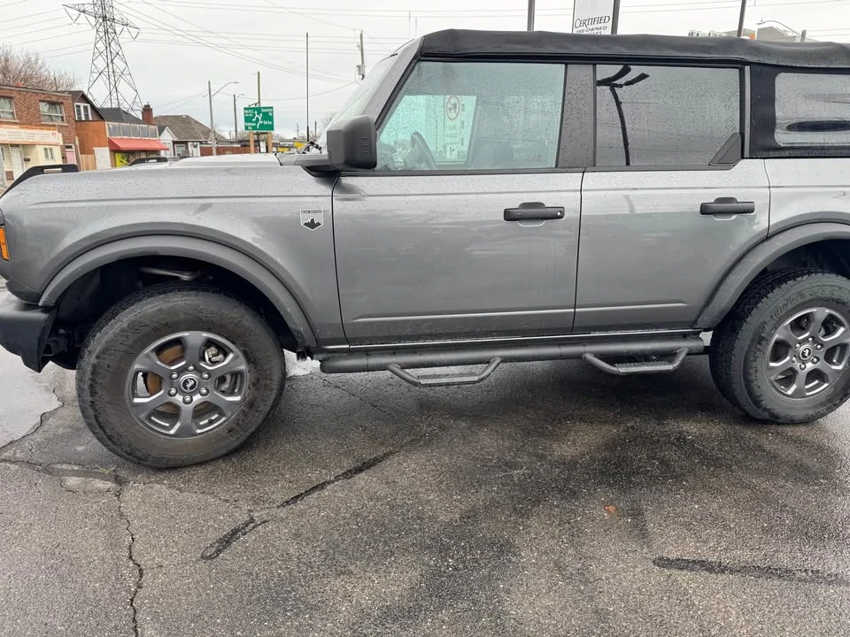 2022 Ford Bronco 6th Gen - Image 6 of 13