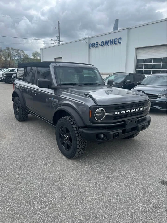 2022 Ford Bronco 6th Gen - Image 3 of 11