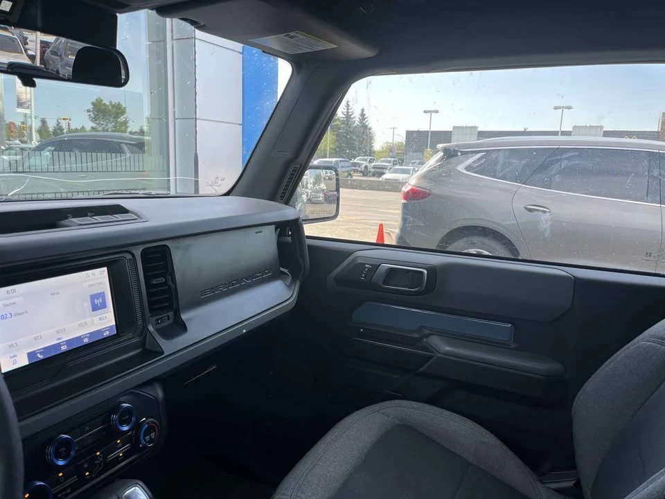 2022 Ford Bronco 6th Gen - Image 8 of 9
