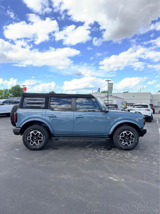 2022 Ford Bronco 6th Gen - Image 7 of 19