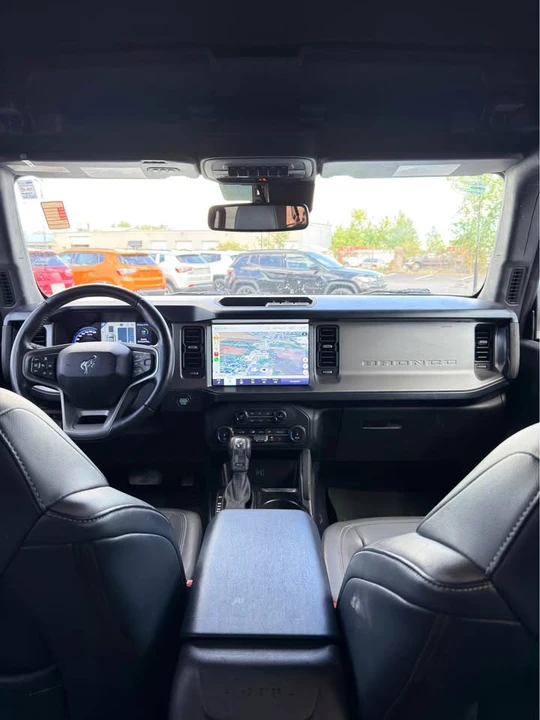 2022 Ford Bronco 6th Gen - Image 10 of 19