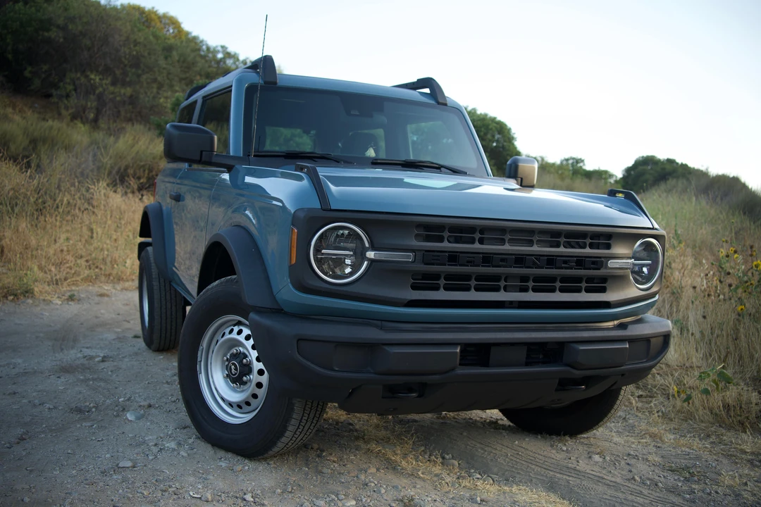 2022 Ford Bronco 6th Gen - Image 16 of 31
