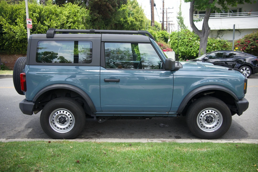 2022 Ford Bronco 6th Gen - Image 13 of 31
