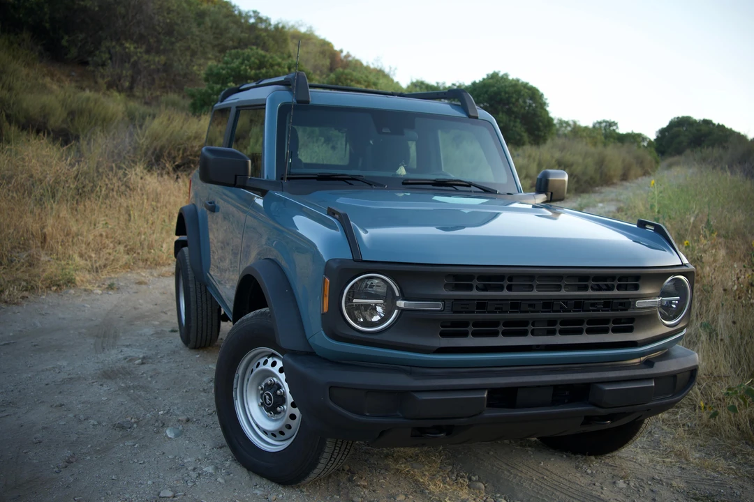2022 Ford Bronco 6th Gen - Image 15 of 31