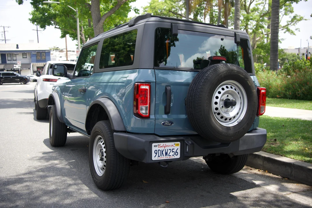 2022 Ford Bronco 6th Gen - Image 4 of 31