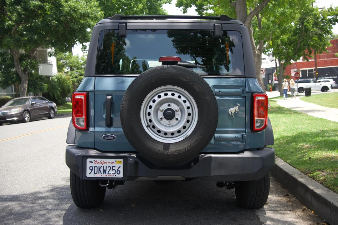 2022 Ford Bronco 6th Gen - Image 5 of 31