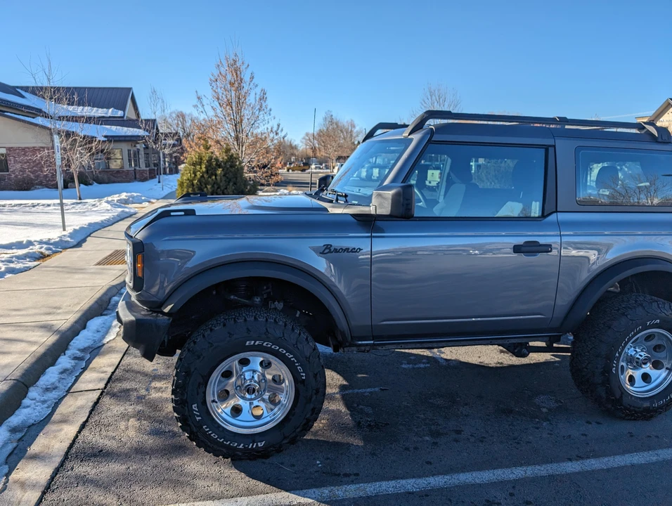 2022 Ford Bronco 6th Gen - Image 10 of 31