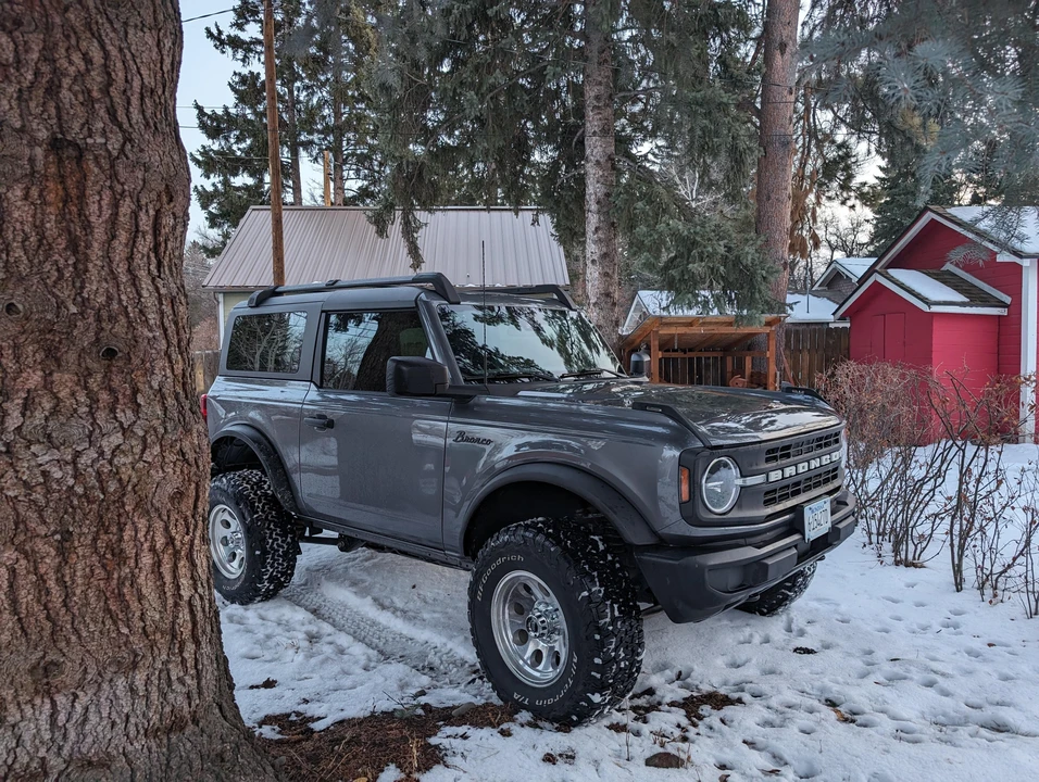 2022 Ford Bronco 6th Gen - Image 25 of 31