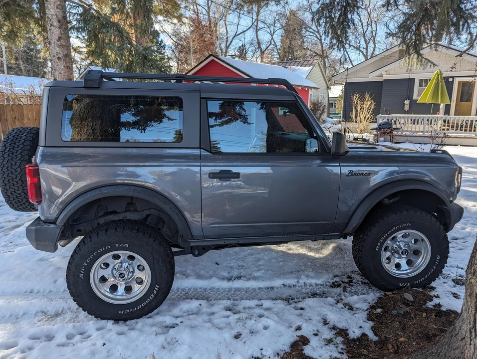 2022 Ford Bronco 6th Gen - Image 21 of 31