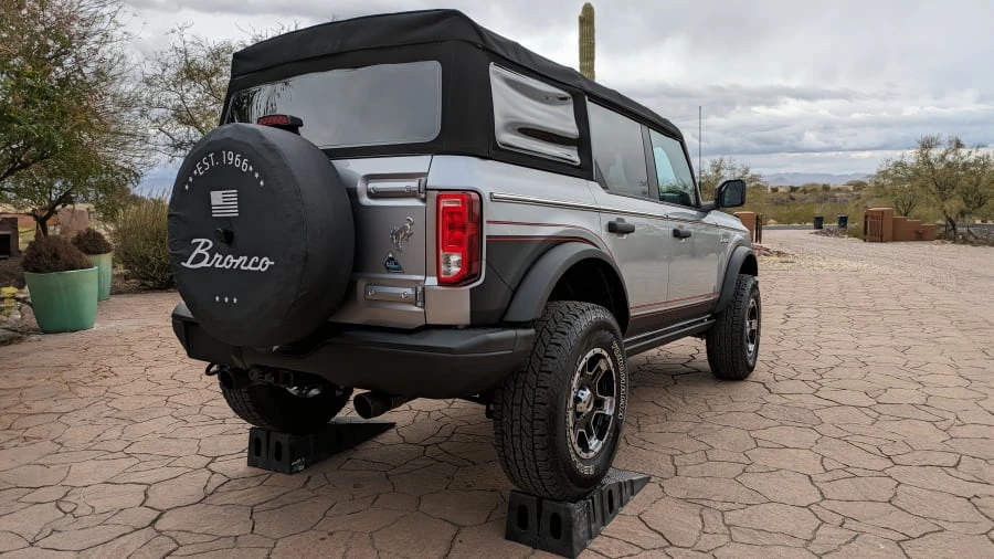 2022 Ford Bronco 6th Gen - Image 21 of 31