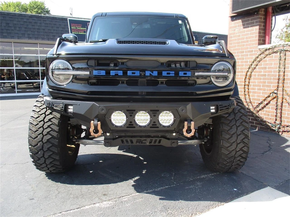 2022 Ford Bronco 6th Gen - Image 3 of 31