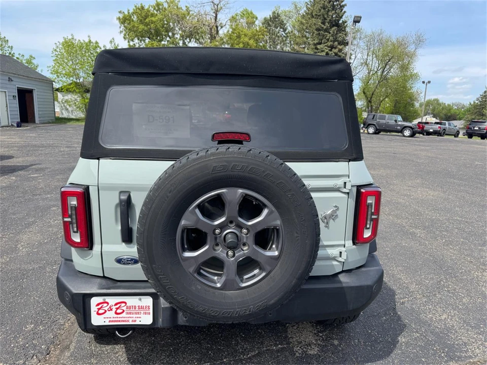 2022 Ford Bronco 6th Gen - Image 11 of 31