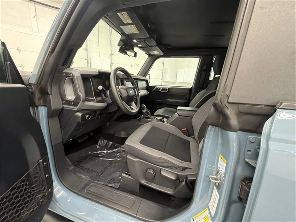2022 Ford Bronco 6th Gen - Image 10 of 16