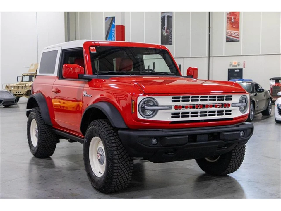 2022 Ford Bronco 6th Gen - Image 24 of 31