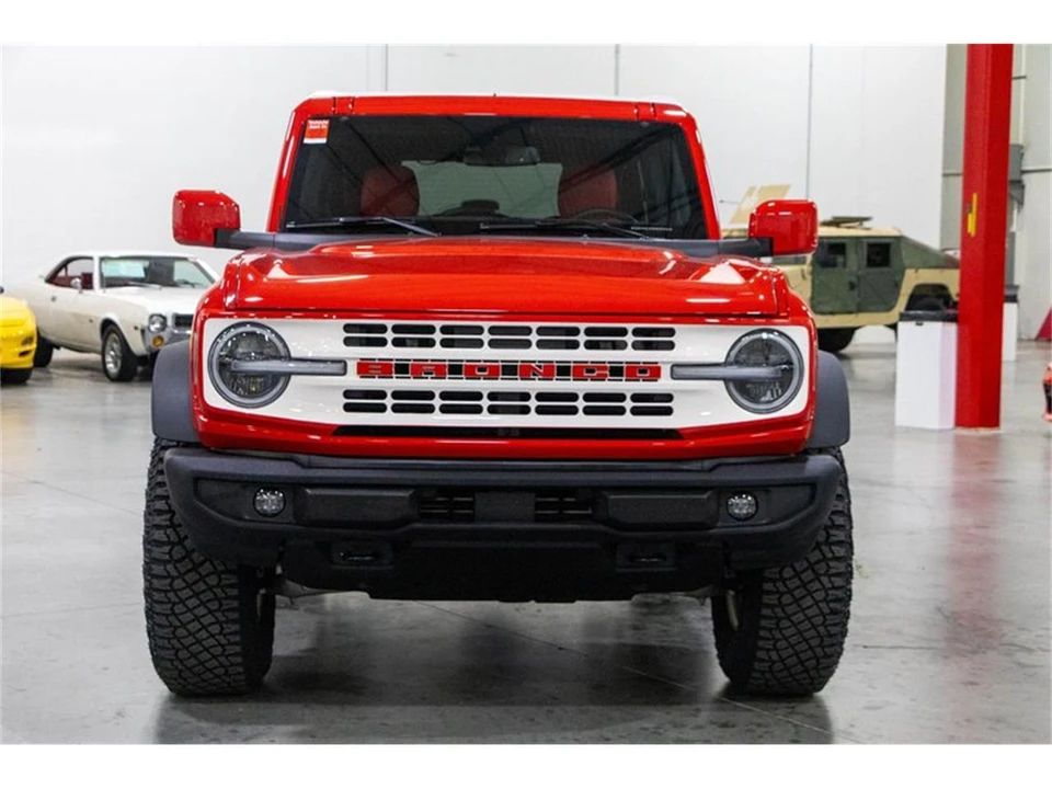2022 Ford Bronco 6th Gen - Image 25 of 31