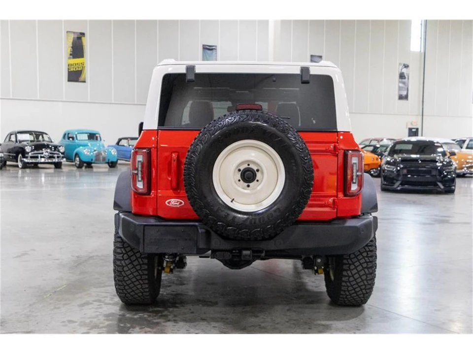 2022 Ford Bronco 6th Gen - Image 5 of 31