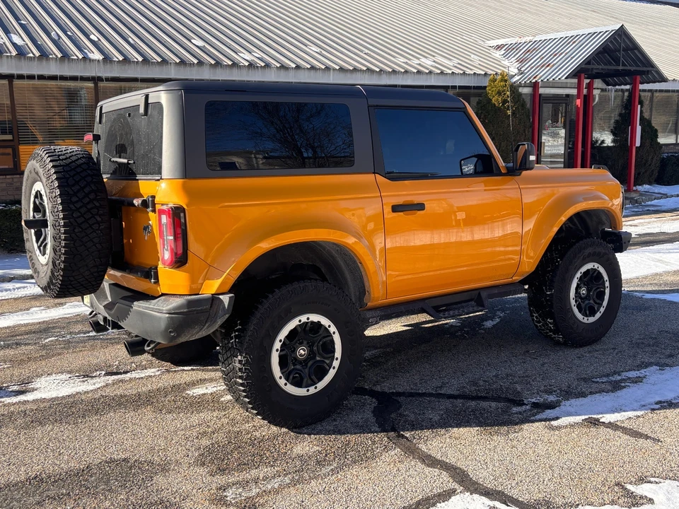 2022 Ford Bronco 6th Gen - Image 4 of 12