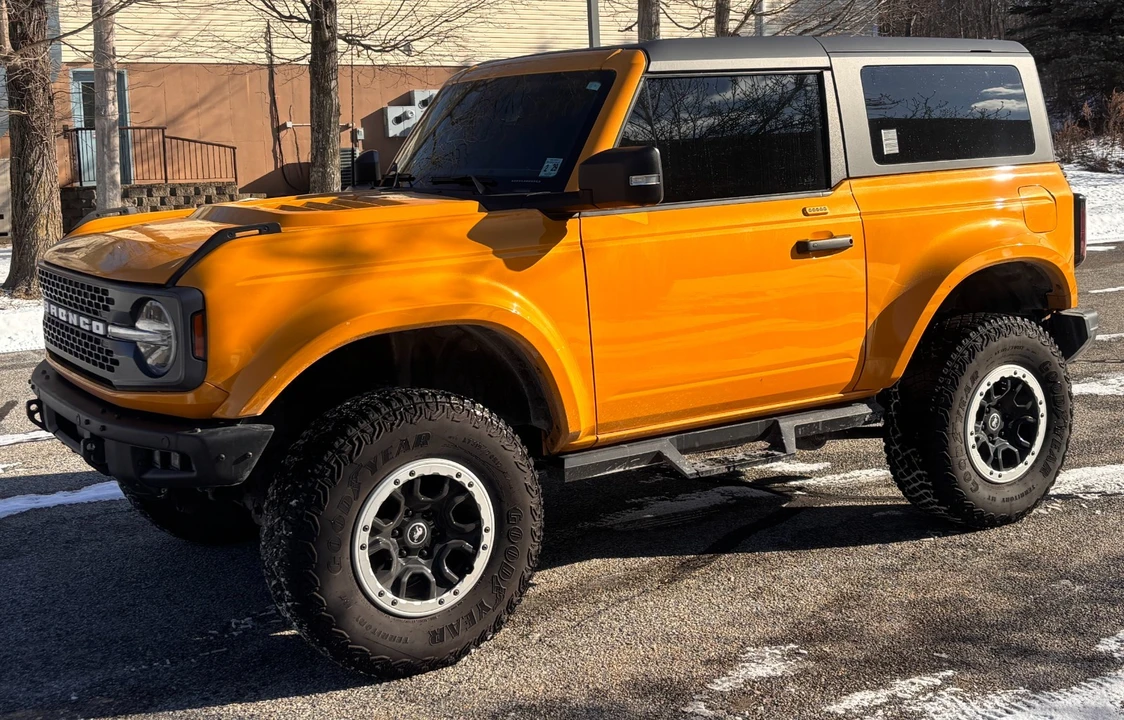 2022 Ford Bronco 6th Gen - Image 2 of 12