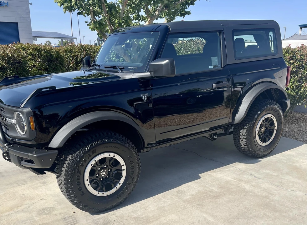 2022 Ford Bronco 6th Gen - Image 11 of 31