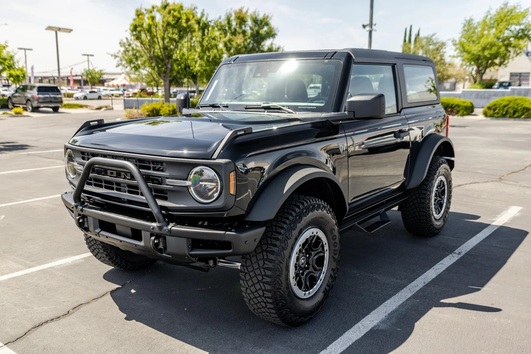 2022 Ford Bronco 6th Gen - Image 10 of 31