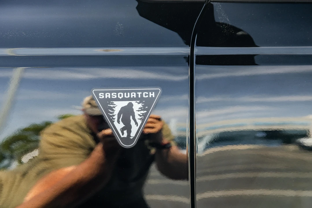 2022 Ford Bronco 6th Gen - Image 30 of 31
