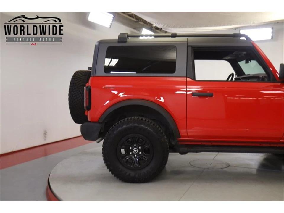 2022 Ford Bronco 6th Gen - Image 13 of 31